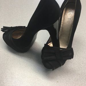 BCBG suede platform heels